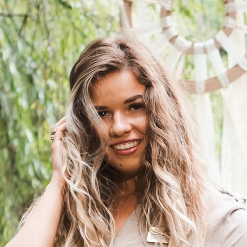 Администратор отеля Анастасия