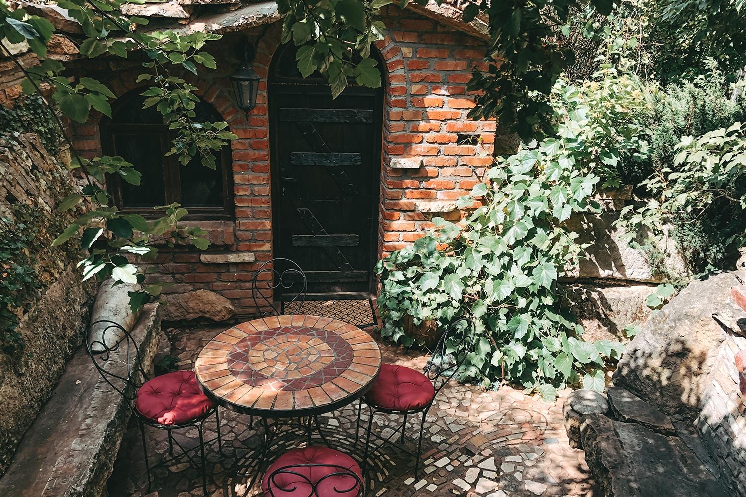 Португальский дворик